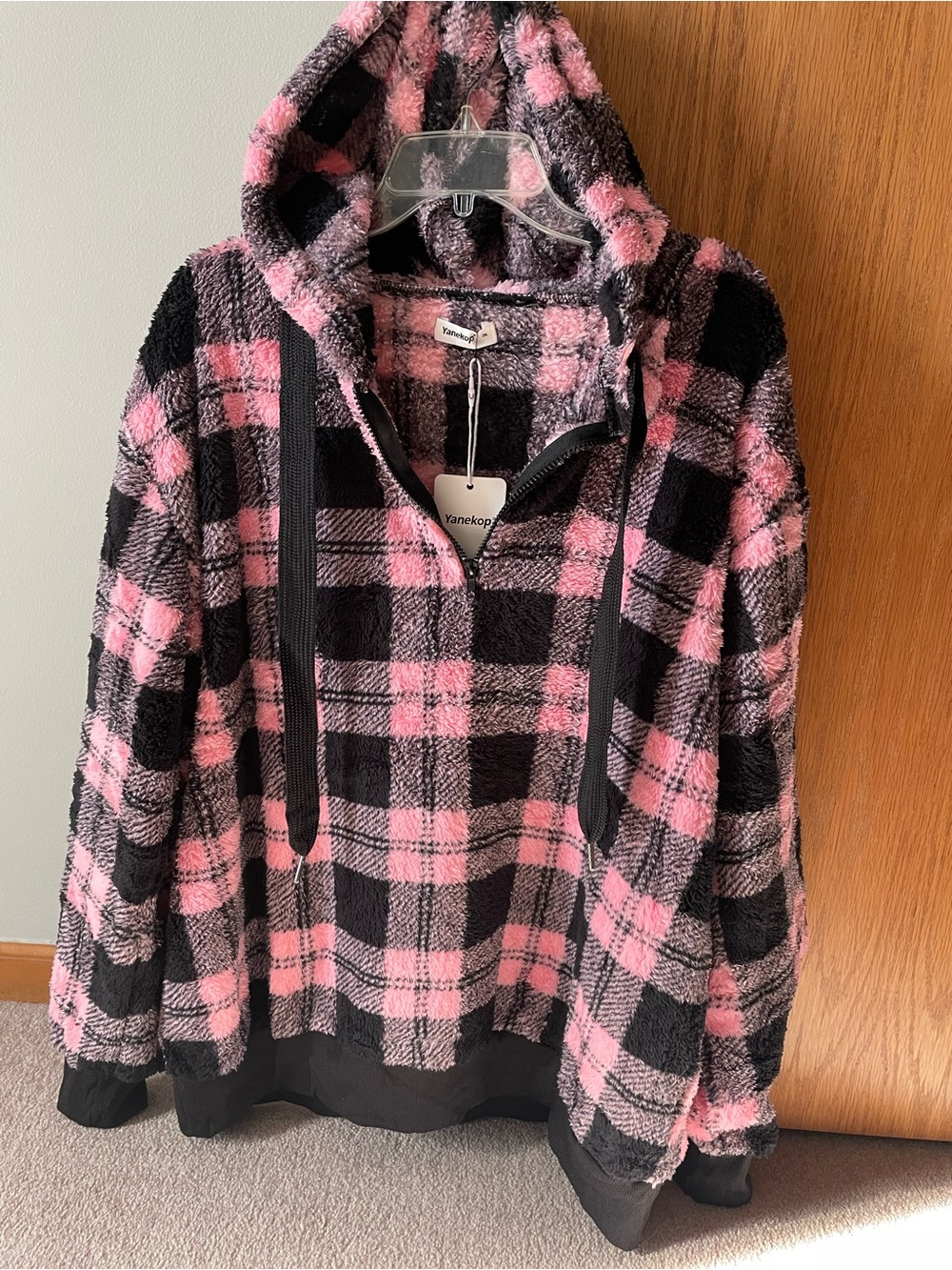 NEW Cozy Plaid Sherpa 1/4 zip Hoodie Jacket - Pink & Black